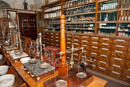 В Туле открылась действующая аптека-музей